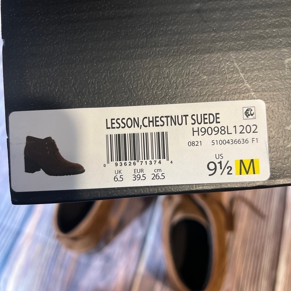 Naturalizer LESSON WOMEN SUEDE BOOTS SUZE 9.5 New - Picture 10 of 12